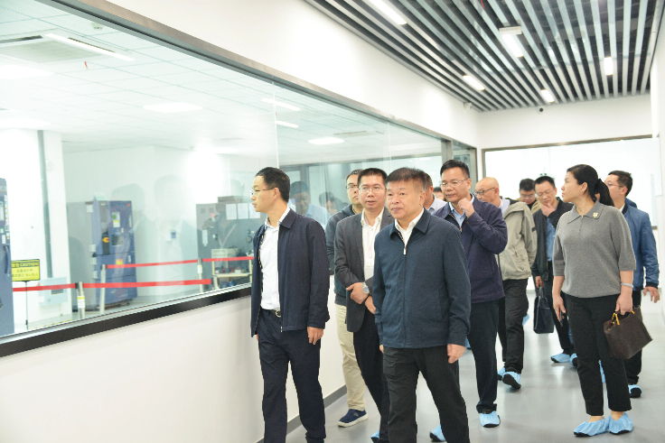 省工信廳陳建業(yè)廳長一行蒞臨睿能科技調研考察(圖1)